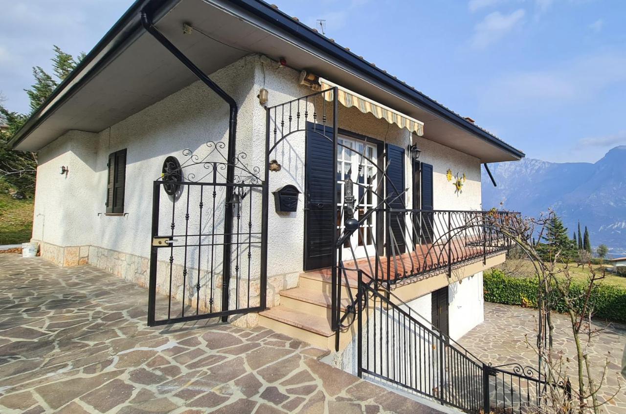 Country House Casa Marisa Garden And Lake View By Garda Domus Mea Tremosine Esterno foto